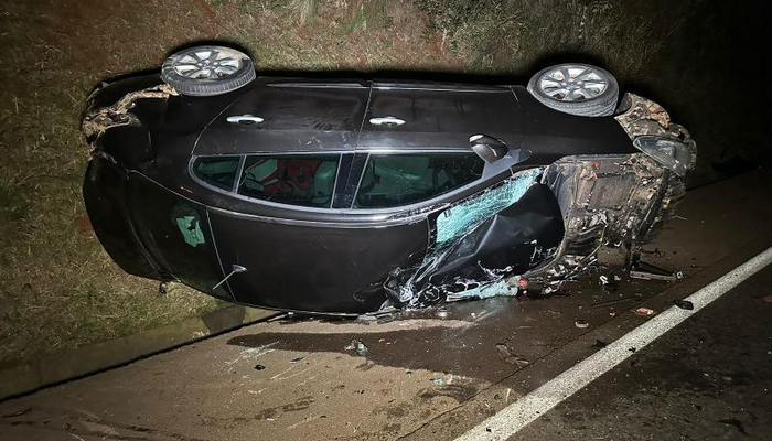 Cantagalo - Condutor que confessou ter bebido capota veículo na BR 277 